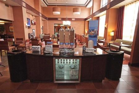 фото отеля Hampton Inn & Suites Vineland