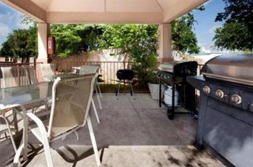 фото отеля Candlewood Suites South Austin