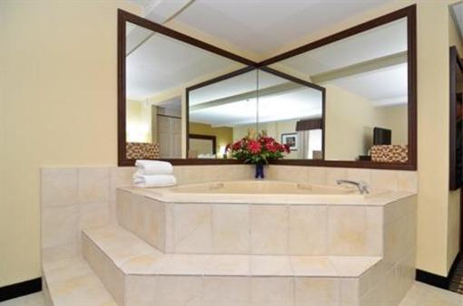 фото отеля Best Western Woodstock Inn