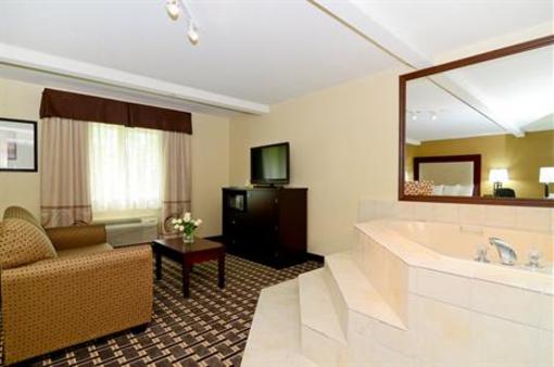 фото отеля Best Western Woodstock Inn