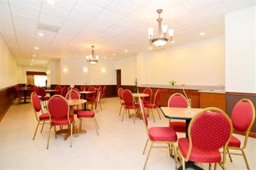 фото отеля Best Western Woodstock Inn