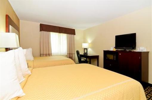 фото отеля Best Western Woodstock Inn
