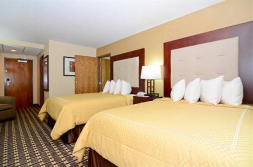 фото отеля Best Western Woodstock Inn