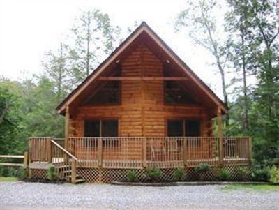 фото отеля Mountain Shadows Log Home Resort