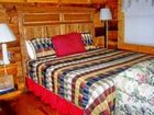 фото отеля Mountain Shadows Log Home Resort
