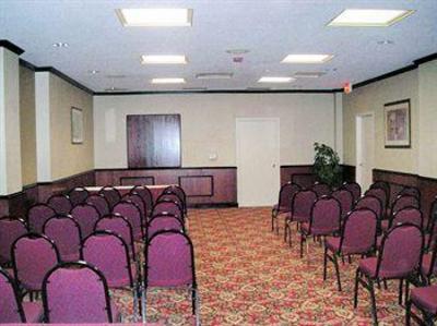 фото отеля Holiday Inn Express Van Nuys