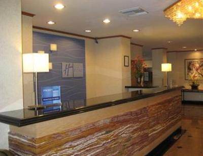 фото отеля Holiday Inn Express Van Nuys