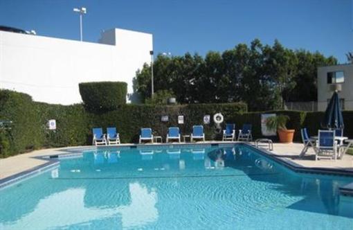 фото отеля Holiday Inn Express Van Nuys