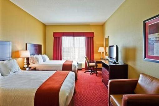 фото отеля Holiday Inn Express Hotel & Suites Orlando South-Davenport