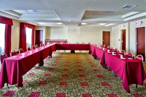 фото отеля Holiday Inn Express Hotel & Suites Orlando South-Davenport