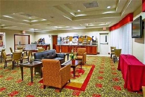 фото отеля Holiday Inn Express Hotel & Suites Orlando South-Davenport