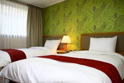 фото отеля Eastgate Tower Hotel