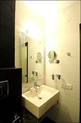 фото отеля Hotel Crystal Retreat Agra