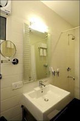 фото отеля Hotel Crystal Retreat Agra