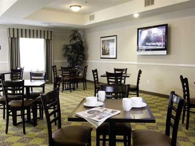 фото отеля La Quinta Inn & Suites Fresno Riverpark