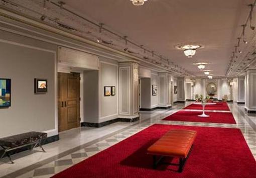 фото отеля The Blackstone A Renaissance Hotel