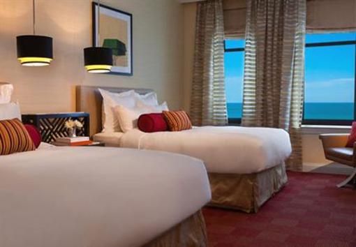 фото отеля The Blackstone A Renaissance Hotel