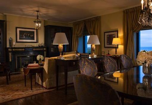 фото отеля The Blackstone A Renaissance Hotel