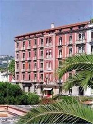 фото отеля Britannique Hotel Naples
