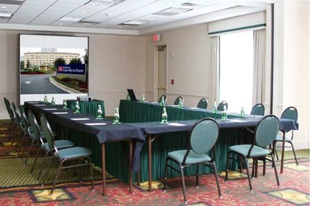 фото отеля Hilton Garden Inn Hoffman Estates