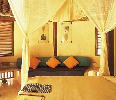 фото отеля Waka Nusa Resort