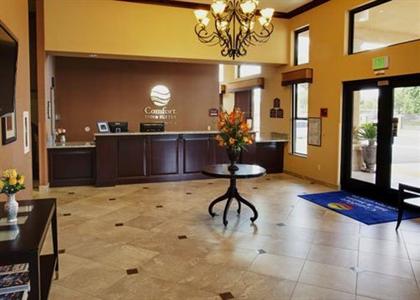 фото отеля Comfort Inn & Suites Colton
