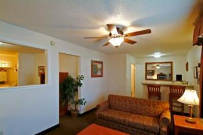 фото отеля Best Western Inn & Suites Copperas Cove
