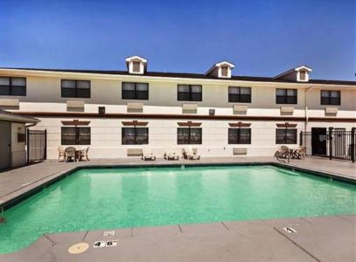фото отеля Best Western Inn & Suites Copperas Cove