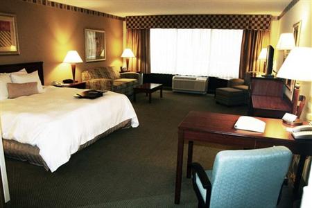 фото отеля Hampton Inn & Suites Lake Mary at Colonial TownPark