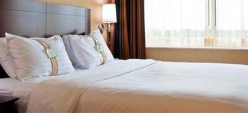 фото отеля Holiday Inn & Suites Chicago O'Hare Rosemont