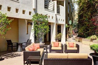 фото отеля Courtyard Los Angeles Century City Beverly Hills