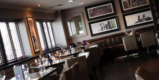 фото отеля Village Leisure Hotel Bury