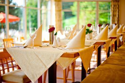 фото отеля Hotel Vier Jahreszeiten Loipersdorf bei Furstenfeld