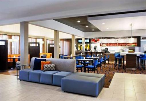 фото отеля Courtyard by Marriott Phoenix Camelback