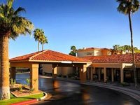 Courtyard by Marriott Phoenix Camelback