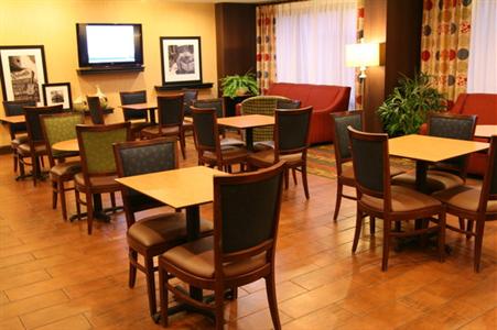 фото отеля Hampton Inn Bellevue / Nashville-I-40-West
