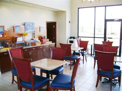 фото отеля Holiday Inn Express Stephens City