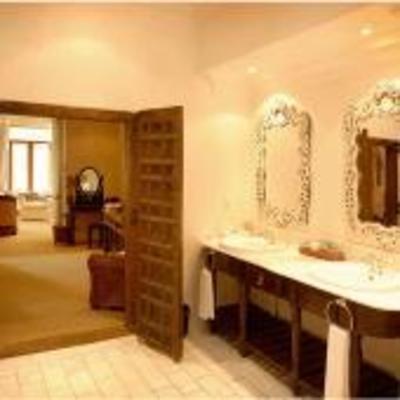 фото отеля The Fairlawns Boutique Hotel & Spa