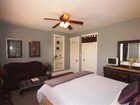 фото отеля Bed and Breakfast on U. Street