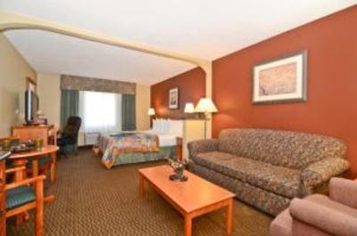 фото отеля BEST WESTERN Deer Park Inn & Suites