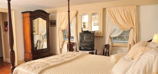 фото отеля Caldwell House Bed & Breakfast