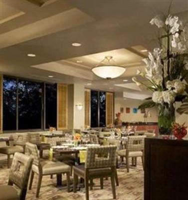 фото отеля Doubletree Guest Suites Houston