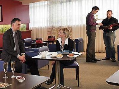 фото отеля Hotel Novotel Annecy Centre Atria