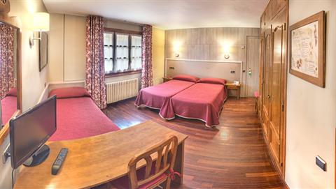 фото отеля Araguells Hotel Benasque