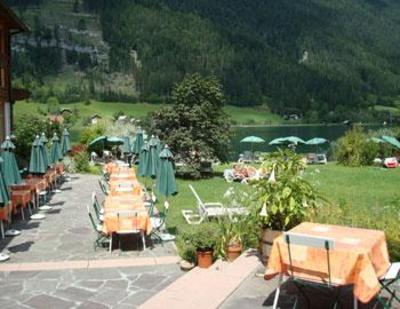 фото отеля Haus Am See Hotel Weissensee