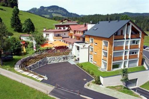 фото отеля Gasthof Sonnenburg