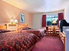 фото отеля Summit Lodge at Snoqualmie Pass