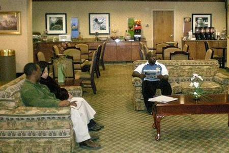 фото отеля Hampton Inn Canton, MS