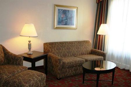 фото отеля Hampton Inn Canton, MS