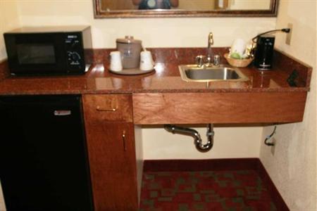 фото отеля Hampton Inn Canton, MS